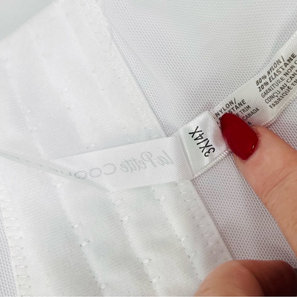 Chic‎ White Lace Garter Belt - Picture 7 of 9